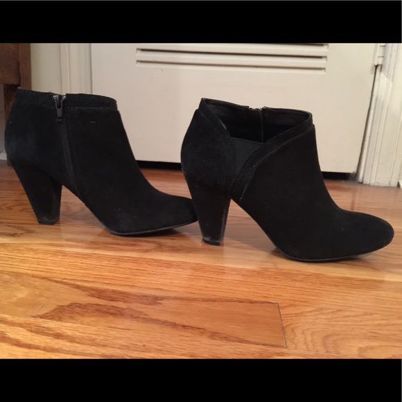 Gianni Bini Shoes - Black booties gggiirrrlll